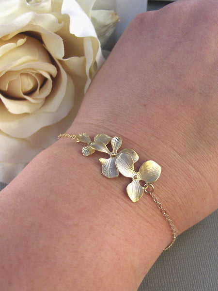 Golden Blossom,Gold,Gold Flower,Gold Bracelet,Branch,Boho,Mum,Lotus,Bride,Wedding. Handmade jewelry by valleygirldesigns on Etsy.