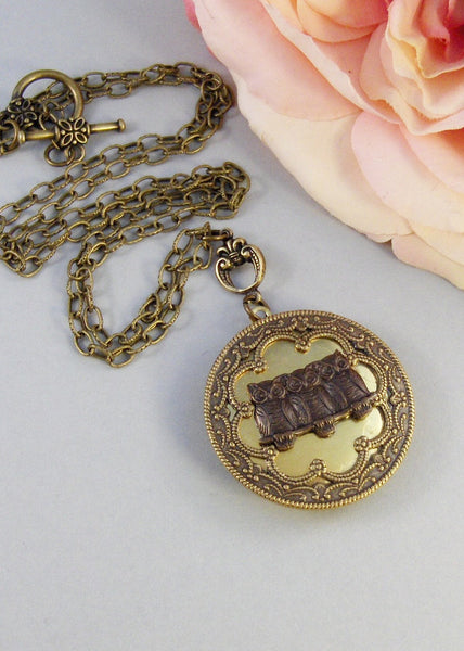 Tiny Owls,Owl,Locket,Brass Locket,Brass Necklace,Owl,Brass,Woodland,Antique Locket. Handmade jewelry by valleygirldesigns.