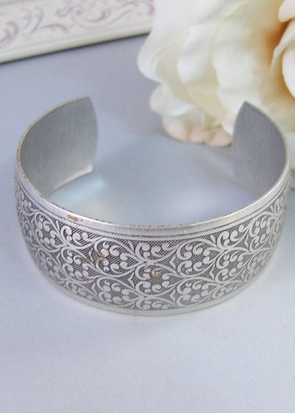 Clara,Bracelet,Cuff,Silver Bracelet,Cuff Bracelet,Bracelet,Silver,Antique Bracelet,Wedding,Bride.Handmade Jewelry by valleygirldesigns.