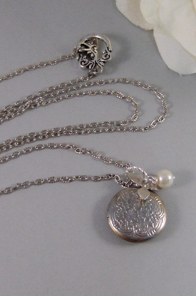 Simple Blossom,Locket,Silver,Locket,Blossom,Flower,Girl,Baby,Pearl,Antique. Handmade jewelery by Valleygirldesigns.