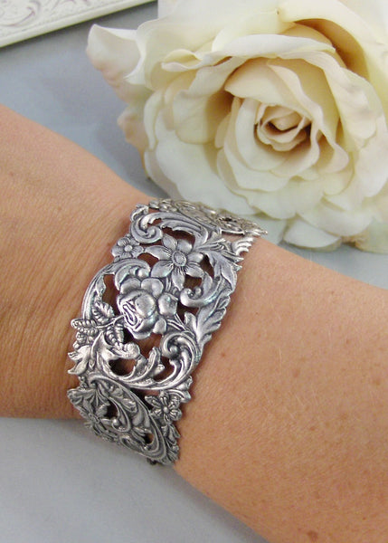 Guinevere,Bracelet,Cuff,Silver Bracelet,Cuff Bracelet,Bracelet,Silver,Antique Bracelet,Wedding,Bride.Handmade Jewelry by valleygirldesigns.