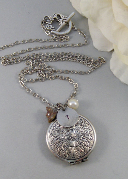 True Blue,Locket,Silver Locket,Blue,Flower,Persoanlize,Monogram,Antique Locket,Antique,Moon,Love You. jewelry by valleygirldesigns.