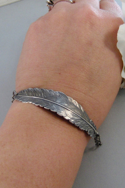 Silver Feather,Bracelet,Silver Bracelet, Antique Bracelet, Feather Bracelet,Black,Silver. Handmade Jewelry by Valleygirldesigns.