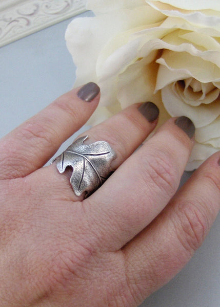 Silver Leaf,Leaf Ring,Leaf Jewelry,Woodland Ring,Oak Leaf,Silver Ring,Handmade Ring,Handmade Leaf Ring,Boho Ring,Boho Jewelry,Bridesmaid