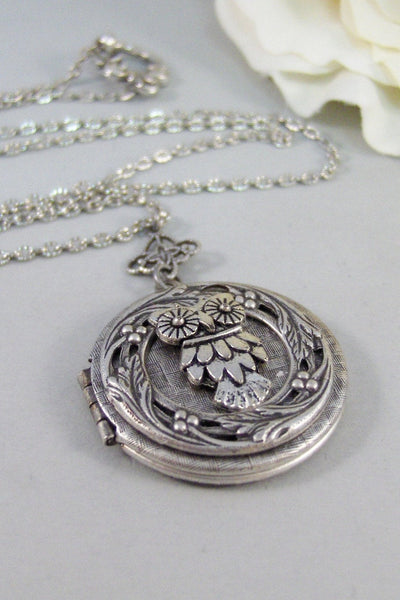Little Hoots,Owl,Locket,Silver Locket,Silver Necklace,Owl,Silver,Woodland,Antique Locket. Handmade jewelry by valleygirldesigns.