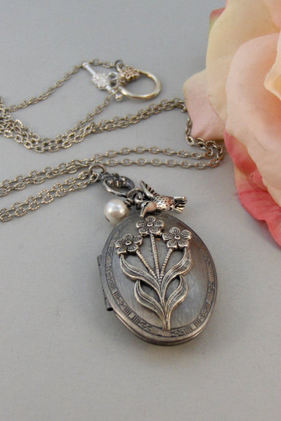 Hummingbird Bouquet,Locket,Silver Locket,Flower,Bird,Bouquet,Ivory,Antique Locket,Floral,Jewelry. Handmade jewelry by valleygirldesigns.