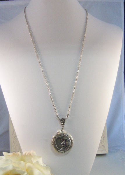 Crescent Moon,Locket,Silver Locket,Moon,Star,Night,Goddess, Locket,Antique Locket,Antique,Moon,Love You. jewelry by valleygirldesigns.