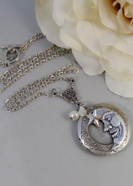 Crescent Moon,Locket,Silver Locket,Moon,Star,Night,Goddess, Locket,Antique Locket,Antique,Moon,Love You. jewelry by valleygirldesigns.