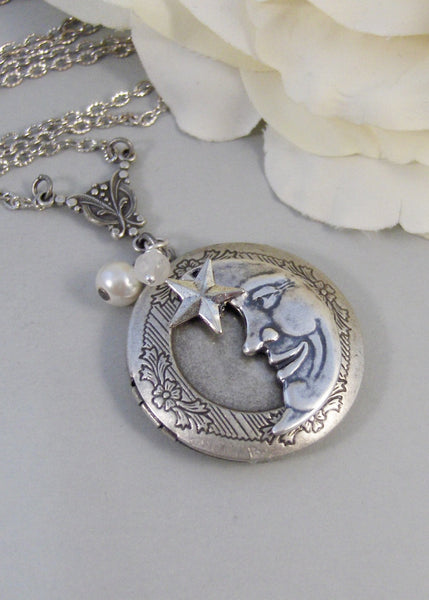 Crescent Moon,Locket,Silver Locket,Moon,Star,Night,Goddess, Locket,Antique Locket,Antique,Moon,Love You. jewelry by valleygirldesigns.