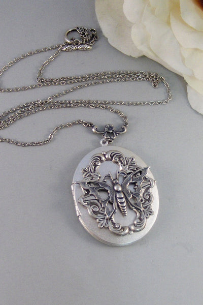 Bella's Wings,Necklace,Locket,Butterfly,Silver Locket,Butterfly Locket,Steampunk,Steampunk Locket. Jewelry by valleygirldesigns on Etsy.