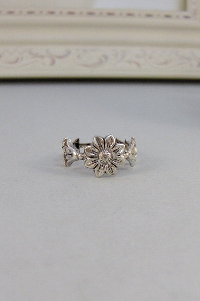 Passion Flower,Ring,Silver Ring,Antique Ring,Flower Ring,Blossom Ring,Blossom,Flower,Adjusable,Wedding,Bridesmaid. By ValleyGirlDesigns.