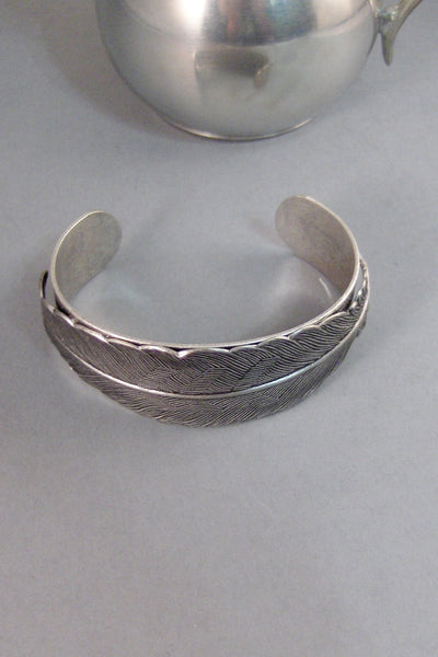 Feather Bracelet,Cuff,Feather Cuff,Feather Jewelry,Angel Wing,Wing Jewelry, Wing Cuff,Wing Bracelet,Feather,Silver feathervalleygirldesigns.