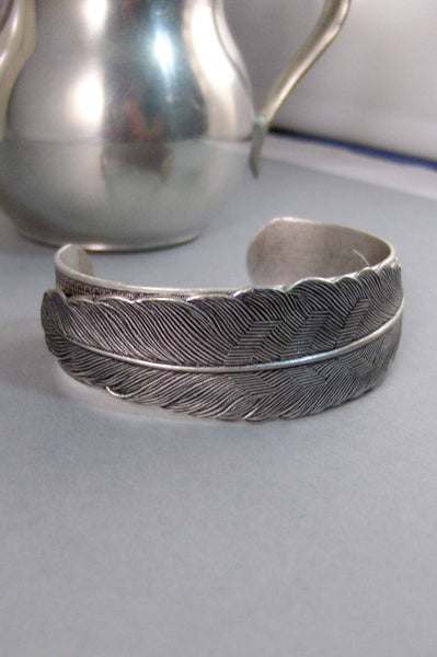 Feather Bracelet,Cuff,Feather Cuff,Feather Jewelry,Angel Wing,Wing Jewelry, Wing Cuff,Wing Bracelet,Feather,Silver feathervalleygirldesigns.