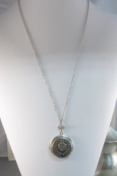 Dusk,Floral Locket,Silver Locket,Birthstone Necklace,Antique Locket,Birthstone Locket,Floral Necklace,Floral,Flower. valleygirldesigns.