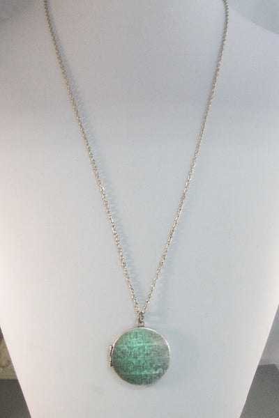 Hidden Dragonfly,Locket,Dragonfly,Minimalist,Secret Locket,Dragonfly Locket,Antique Locket,Silver Locket,Dragonfly Necklace.valleygirldesign