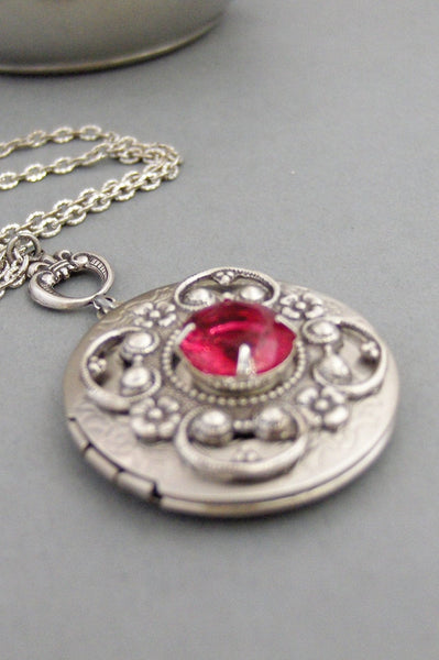 Rubies Red,Locket,Antique Locket,Silver Locket,Red,Vintage,Rhinestone,Vintage Ruby,Necklace,Ruby Locket,Ruby Necklace,Red.Valleygirldesigns.