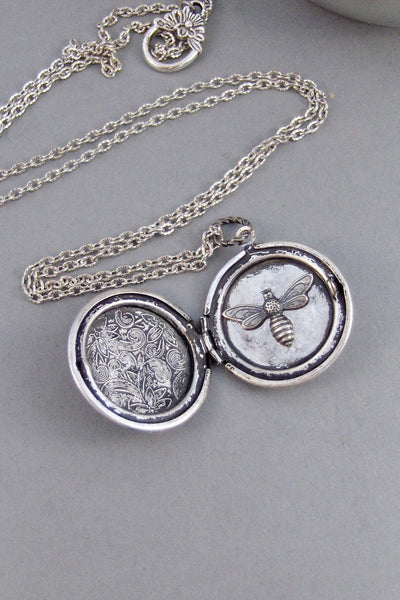 Hidden Bee,Locket,Bee,Minimalist,Secret Locket,Bee Locket,Antique Locket,Silver Locket,Bee Necklace.valleygirldesign
