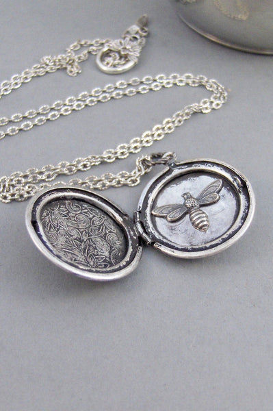 Hidden Bee,Locket,Bee,Minimalist,Secret Locket,Bee Locket,Antique Locket,Silver Locket,Bee Necklace.valleygirldesign