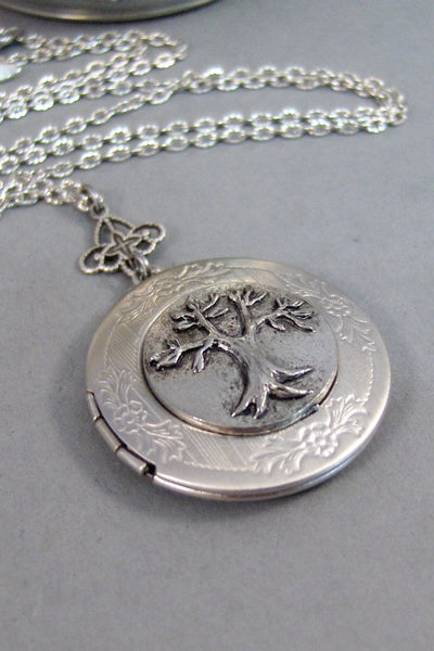 Thinking Tree,Locket,Gold,Silver,Silver Locket,Tree,Family,Antiqued,Charm,Necklace,Pendant. jewelery by Valleygirldesigns.
