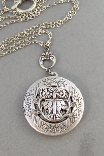 Noctua,Owl,Locket,Silver Locket,Silver Necklace,Owl,Silver,Woodland,Antique Locket. Handmade jewelry by valleygirldesigns.