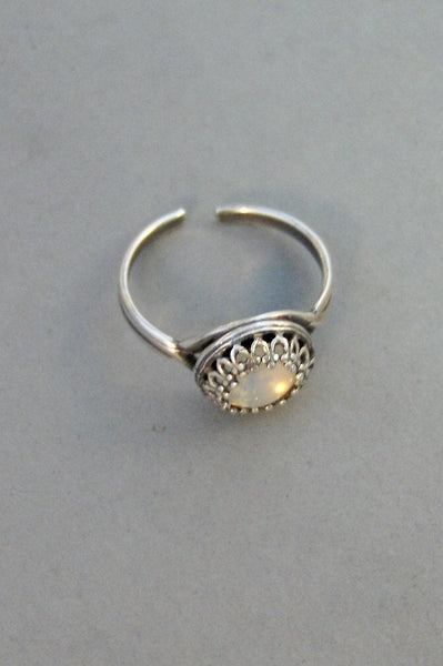 Tiny Moonstone,Ring,Moonstone Ring,Moonstone,Vintage,Vintage Ring,Adjustable,Bridesmaid,Moon,Goddess,Opal,White valleygirldesigns.