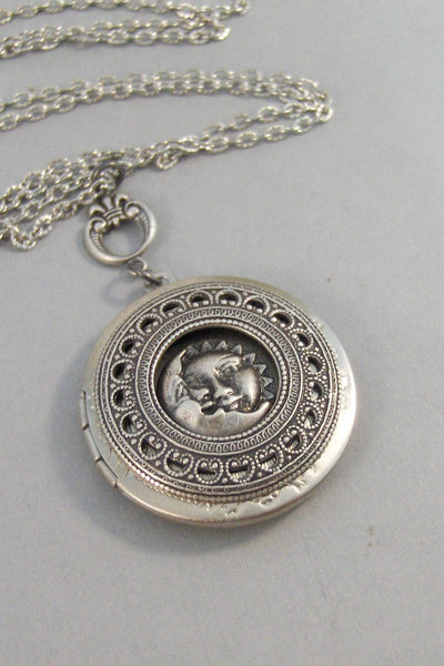 Sun And Moon,Moon,Moon Necklace,Moon Locket,Necklace,Locket,Silver Locket,Sun,Sun Locket,Sun Necklace,Summer Necklace,Valleygirldesigns.