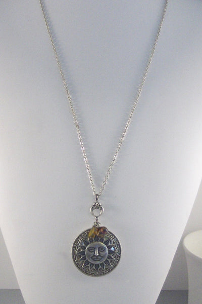 Sunshine,Sun,Sun Necklace,Sun Locket,Necklace,Locket,Silver Locket,Sun,Sun Locket,Sun Necklace,Summer Necklace,Valleygirldesigns.