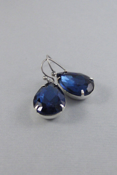 Dark Sapphire,Vintage Earrings,Navy,Vintage Rhinestone,Silver Earrings,Sapphire Earrings,Blue,Birthstone,September. valleygirldesigns.