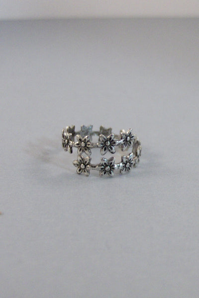 Baby's Breathe,Leaf Ring,Flower,Tiny Flower,Flower Ring,Silver,Twig,Branch,Ring,Silver Ring,Woodland,Wedding,Bridesmaid valleygirldesigns.