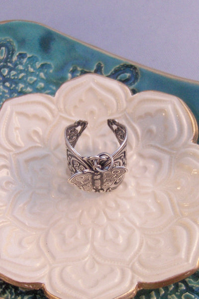 Gypsy's Butterfly,Ring,Silver,Butterfly Ring,Wing Ring,Antique Ring,Silver Ring,Woodland,Wedding,Butterfly Jewelry,Fluttervalleygirldesigns.