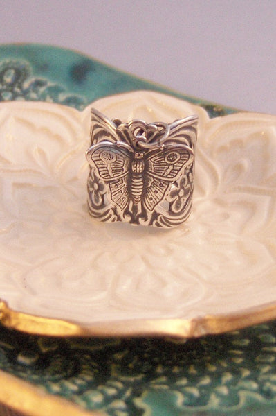 Gypsy's Butterfly,Ring,Silver,Butterfly Ring,Wing Ring,Antique Ring,Silver Ring,Woodland,Wedding,Butterfly Jewelry,Fluttervalleygirldesigns.