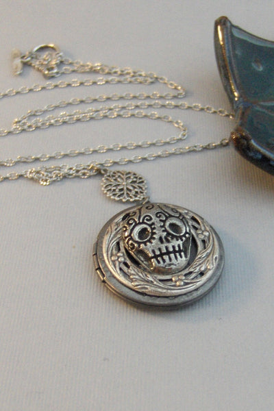 Sugar Skull,Locket,Silver Locket,Locket,Necklace,Antique Locket,Skull Necklace,Day of the dead,Mandala,Spiritual Neckalce.valleygirldesigns.