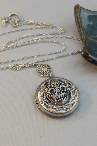 Sugar Skull,Locket,Silver Locket,Locket,Necklace,Antique Locket,Skull Necklace,Day of the dead,Mandala,Spiritual Neckalce.valleygirldesigns.