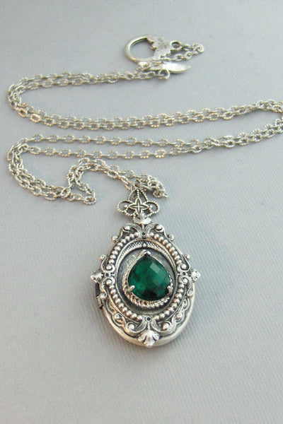 Emerald Crown,Necklace,Emearld Necklace,Emerald Locket,Silver Locket,Victorian,Antique Locket,Green,Emerald,Stone,valleygirldesigns.