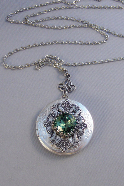 Peridot Star,Peridot Necklace,Green Locket,Green,Peridot,Peridot Locket,Princess Cut.August Birthstone,Peridot Birthstone.Valleygirldesigns.