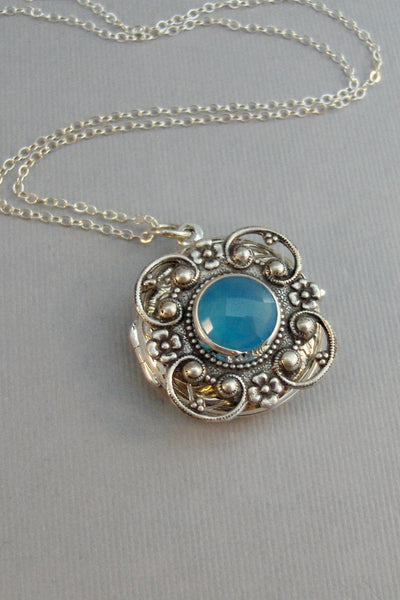 Blue Chalacedony,Locket,Chalacedony,Blue Necklace,Silver Locket,Sterling Silver Locket,Sterling,Birthstone,Chalcedony Necklace,September.