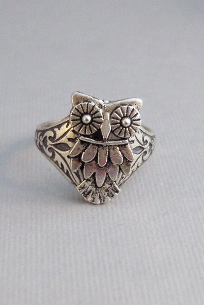 LIttle Owl,Ring,Owl,Spoon Ring,Owl spoon ring,Silver,Bird,Owl Ring,Owl,Woodland,Tree Owl,Antique Ring,Silver Ring,Spoon Ringvalleygirldesign
