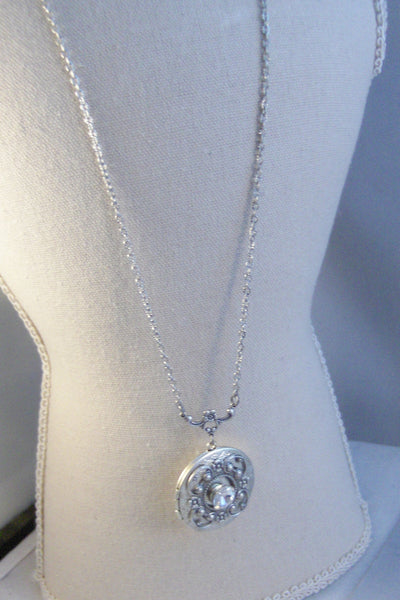 Diamonds and Lace,Locket,Necklace,Diamond,Diamond Necklace,Diamond Locket,Vintage Locket,Vintage Necklace,Vintage,Crystal,valleygirldesigns.