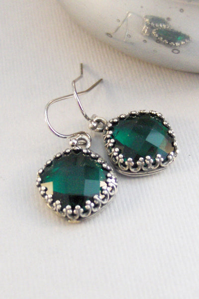 Emerald Green,Emerald Earring,Emerald Jewelry,Everald Swarovski,Green Earring,Green Jewelry,Green Stone,May Birthstone,Swarovski Earrings