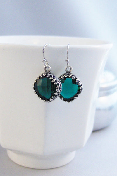Emerald Green,Emerald Earring,Emerald Jewelry,Everald Swarovski,Green Earring,Green Jewelry,Green Stone,May Birthstone,Swarovski Earrings