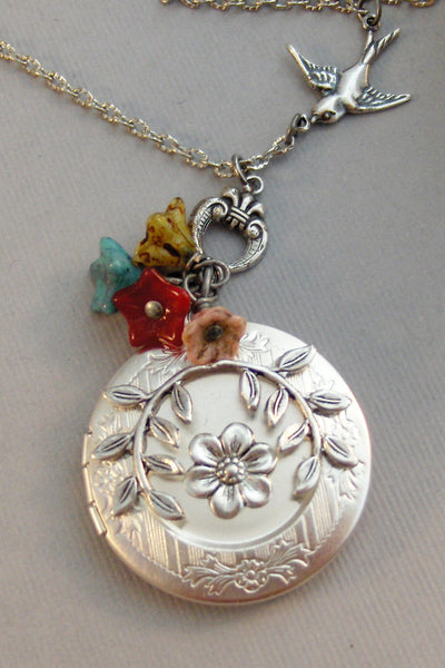 Gypsy Flower,Flower Necklace,Gypsy Necklace,Gypsy Locket,Flower Locket,Flower Pendant,Leaf Necklace,Leaf Jewerly,Flower Jewelry,Birthstone