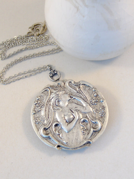 Locket,Necklace,Vintage Style Locket,Freya,Goddess,Goddess Locket,Silver Locket,Photo Locket,Locket Necklace,Lockets,Valleygirldesigns,ValleyGirl,Vintage Locket