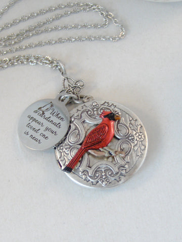 Cardinal's Appear,Locket,Cardinal Locket,Cardinal Necklace,Cardinal,Bird,Bird Necklace,Photo,Art Locket,I love you,Red Cardinal,Nature,Woodland,Love,Bird