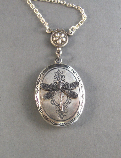 Meadow,Silver Dragonfly Locket,Victorian Style,Silver Chain. Handmade Jewelry by valleygirldesigns on Etsy.From valleygirldesigns