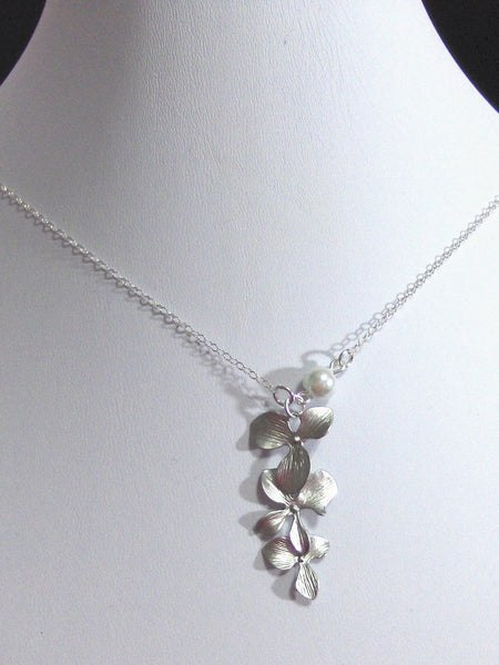 Samantha,Silver Necklace,Pearl Necklace,Cherry Blossom,Bride,Flower,Lotus. Handmade jewelery by Valleygirldesigs on Etsy.