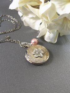 Petite Fleur,Necklace,Lockert Necklace,Flower Necklace,Handemade Locket,Pink Pearl,Pearl Necklace,Girl,Child,Baby,Girl Locket,Pink Necklace