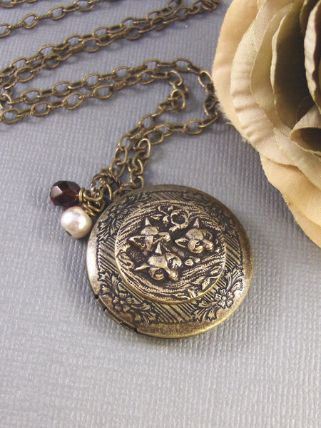 Woodland Fox,Brass Locket,Filigree Locket,Fox,Sleep,Red,Little,Mom,Antiqued Locket,Baby. Handmade jewelry by valleygirldesigns.