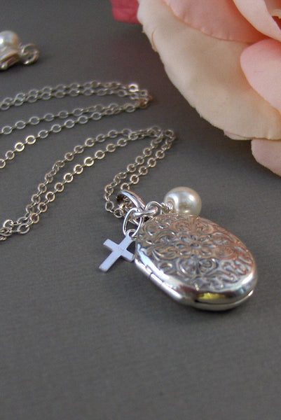 Trinity,Locket,Silver Locket,Sterling Silver Locket,Sterling Silver,Cross,Wedding Jewelry. Handmade jewelry by valleygirldesigns.