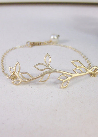 Gold Hazelbranch,Bracelet,Gold,Gold Bracelet,Branch,Boho,Gold Branch,Bride,Wedding. Handmade jewelry by valleygirldesigns on Etsy.