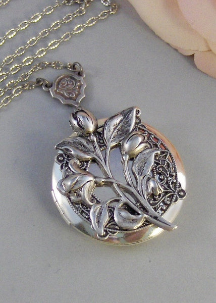 Antique Tulips, Locket,Silver Locket,Antique Locket,Flower Locket.,Tulip, Flower. Handmade Jewelry by ValleyGirlDesigns.